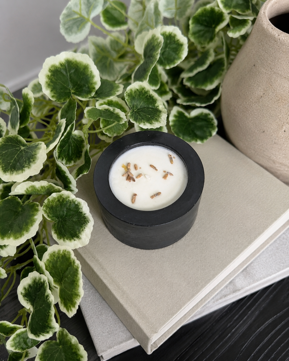 Concrete Soy Candle - Black - #003